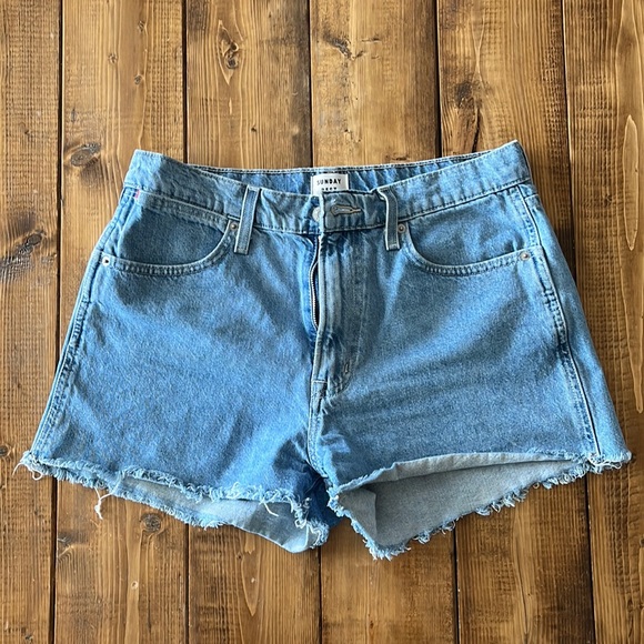 Sunday Best High Rose Shorts - Picture 1 of 4